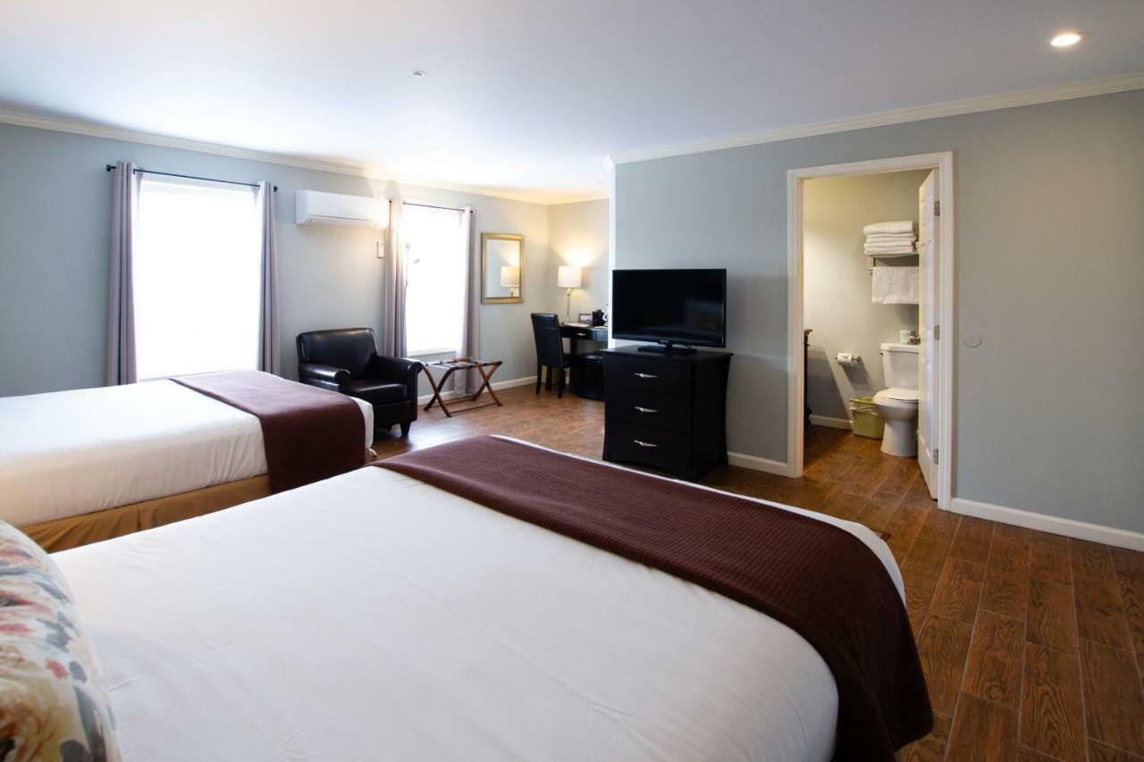 The Dahlonega Square Hotel & Villas Экстерьер фото