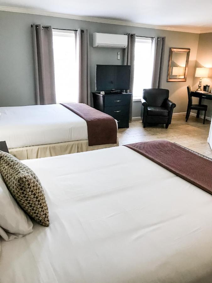 The Dahlonega Square Hotel & Villas Экстерьер фото